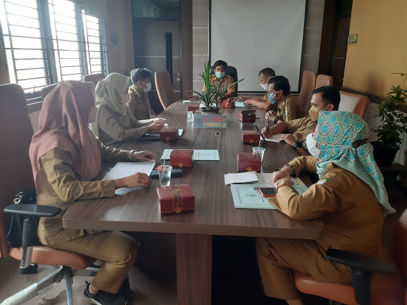 Rapat Aplikasi Pelayanan Masyarakat