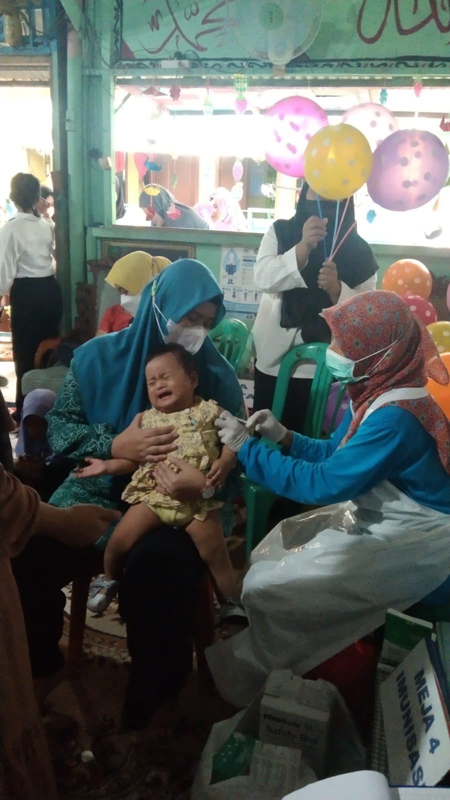 Giat Bulan Imunisasi Anak Nasional (BIAN) yang di laksankan oleh UPT. Puskesmas Jatiuwung di Kp. Doyong RW 04 Posyandu Mekarsari Kelurahan Alam Jaya