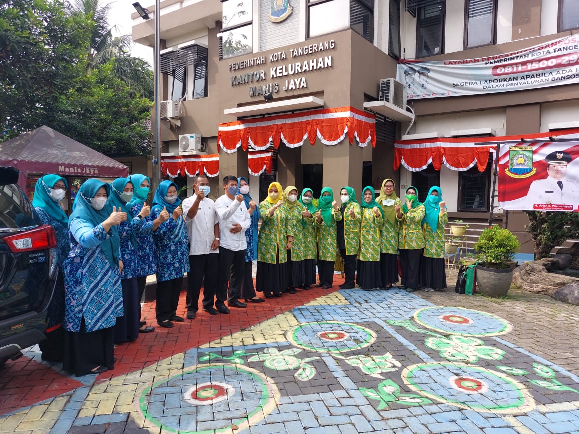 Lurah Manis Jaya menerima kedatangan TIM PKK kota Tangerang