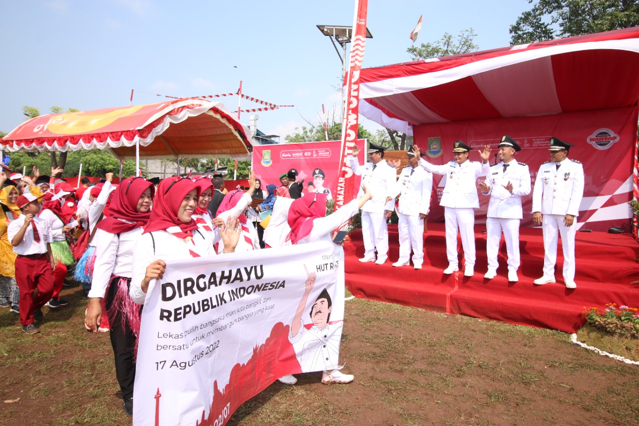 Pawai Kemerdekaan di Lapangan Gandasari Meriahkan HUT RI Ke-77