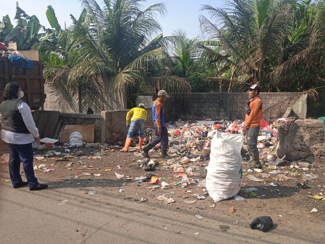 Monitoring tempat pembuangan sampah di wilayah manis jaya