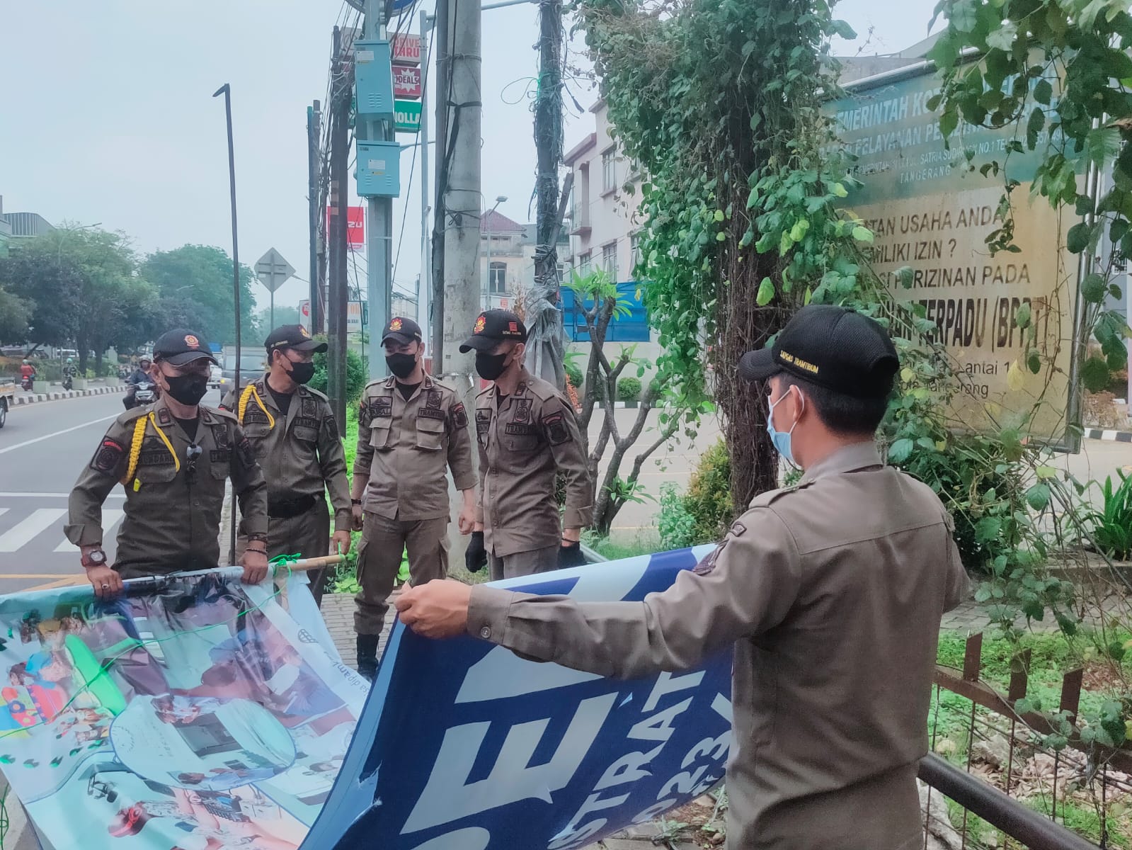 Giat Tramtib Kecamatan Jatiuwung di Sejumlah Titik di Kecamatan Jatiuwung