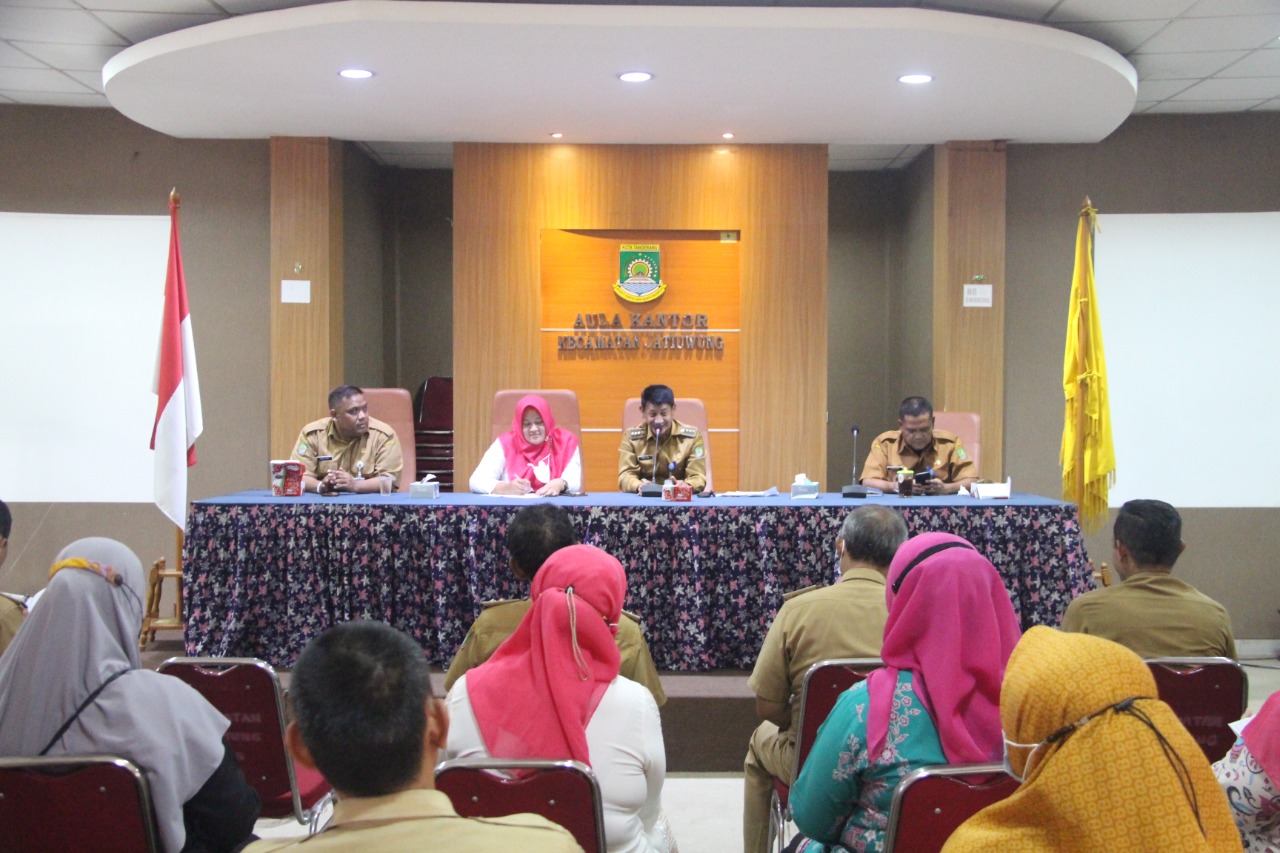 Menghadiri Rapat koordinasi persiapan peningkatan kualitas hidup perempuan ( PKHP )