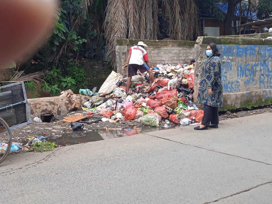 Monitoring tempat pembuangan sampah di wilayah manis jaya