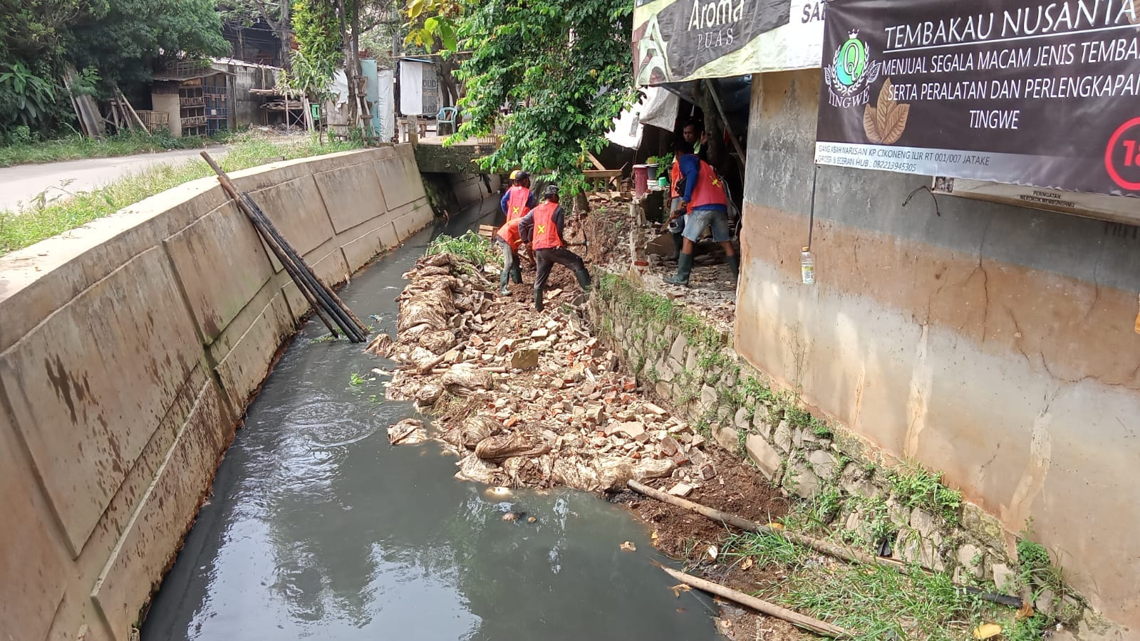 Monitoring Pembangunan Turap Kali di RW. 007 (0%)