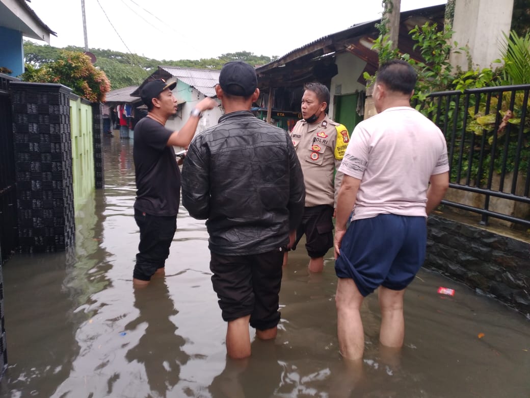 Monitoring Banjir di RW 001