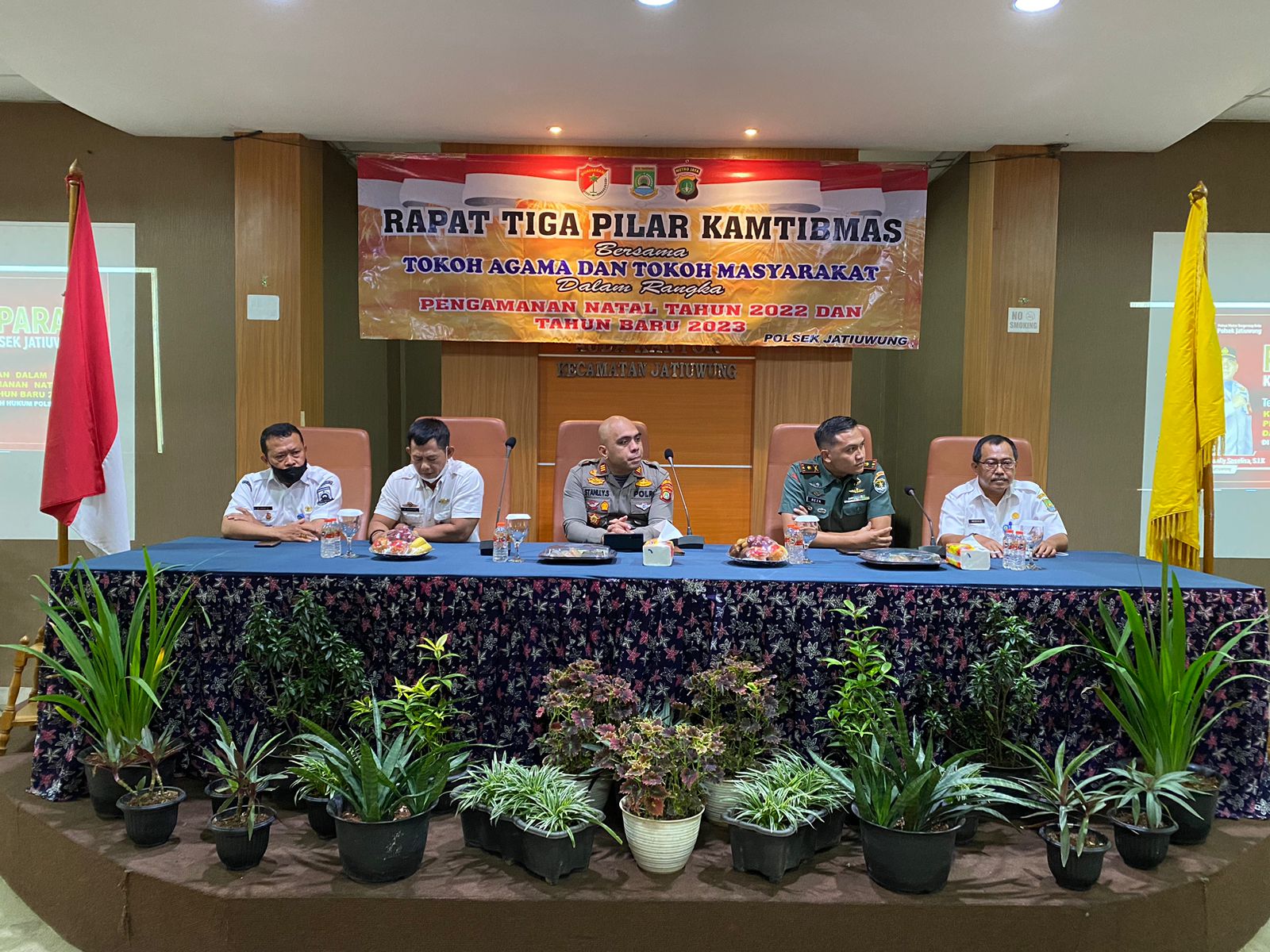 Giat Rapat Tiga Pilar Kamtibmas di Aula Kecamatan Jatiuwung