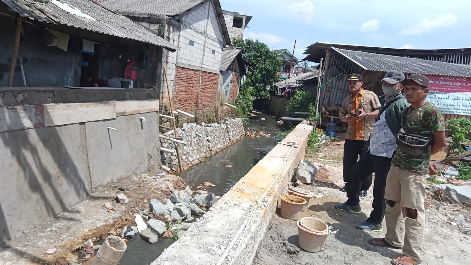 Monitoring Lokasi Usulan Penyempitan Kali di RW.006