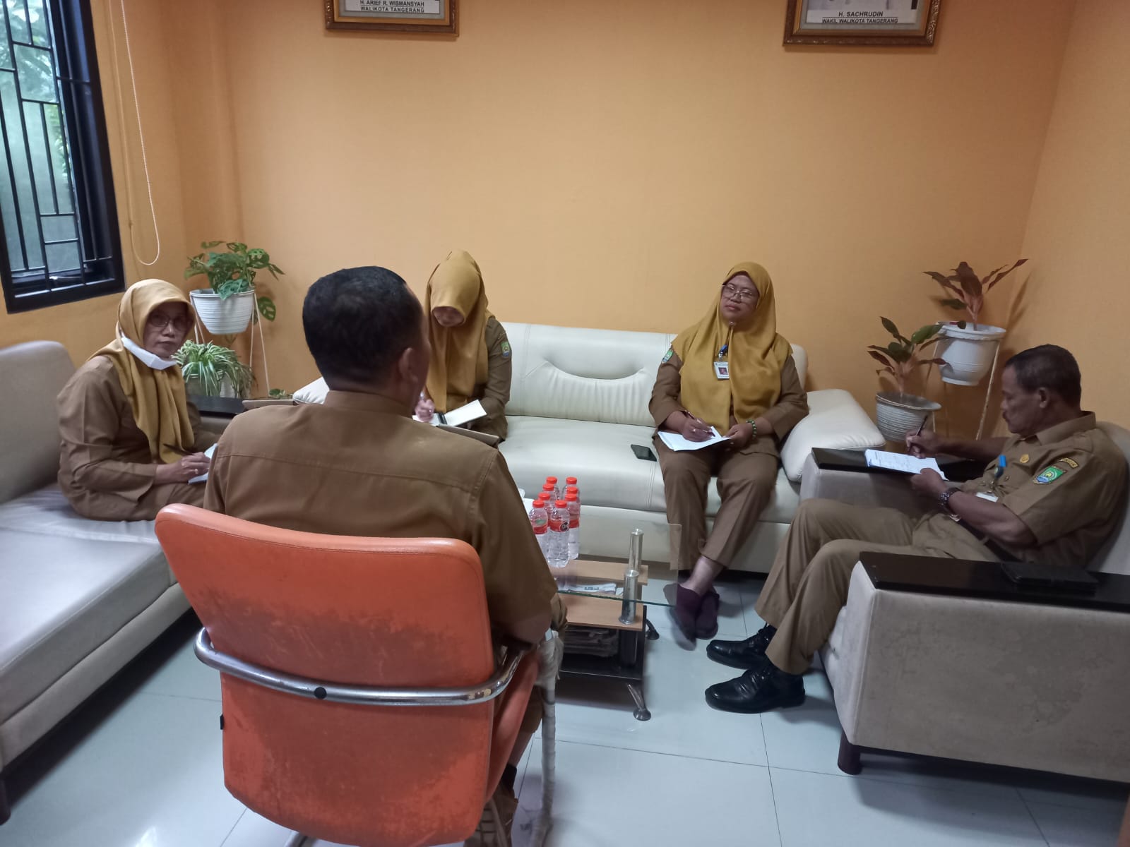 Briefing Awal Tahun Pegawai Kelurahan Jatake