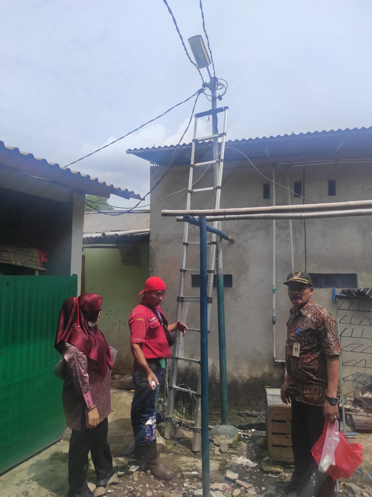 Monitoring Perbaikan PJU Kampung Terang di RW. 002