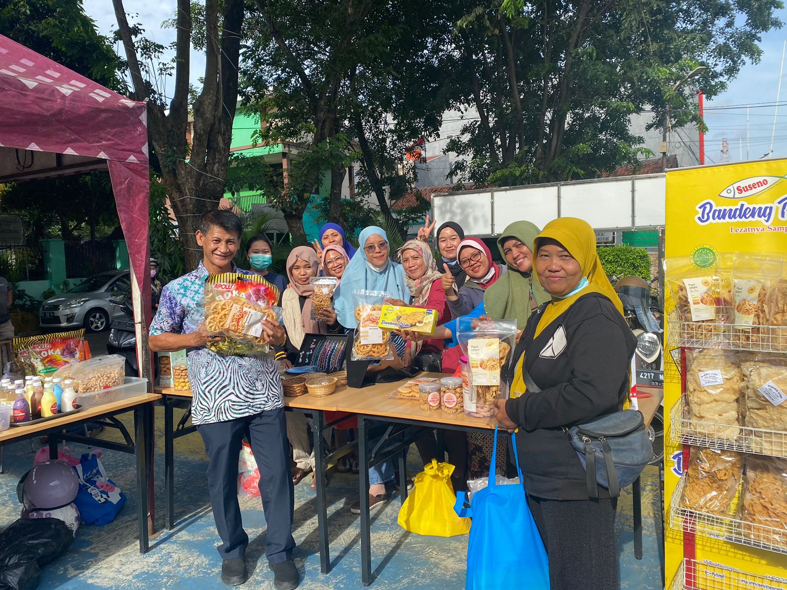 Gebyar Bazar Forkopimda di Halaman Kantor Kecamatan Jatiuwung