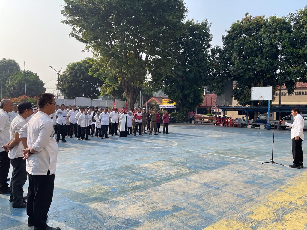 Apel pagi pegawai lingkup OPD Kecamatan Jatiuwung