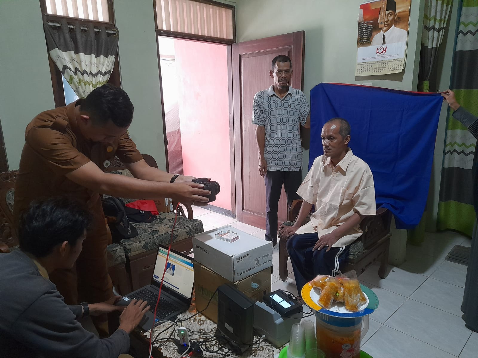 Pelayanan Adminduk Wara Wiri Bagi Warga Disabilitas di wilayah Kelurahan Pasir Jaya