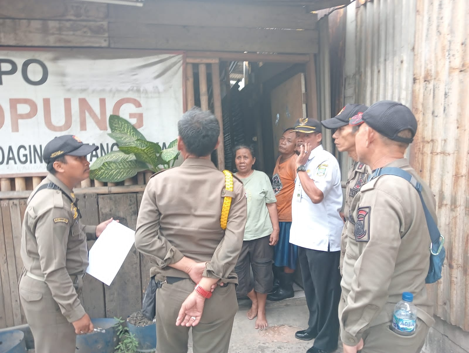 Giat Survey Lokasi dan Pendataan Bangunan Liar di Wilayah Kelurahan Jatake