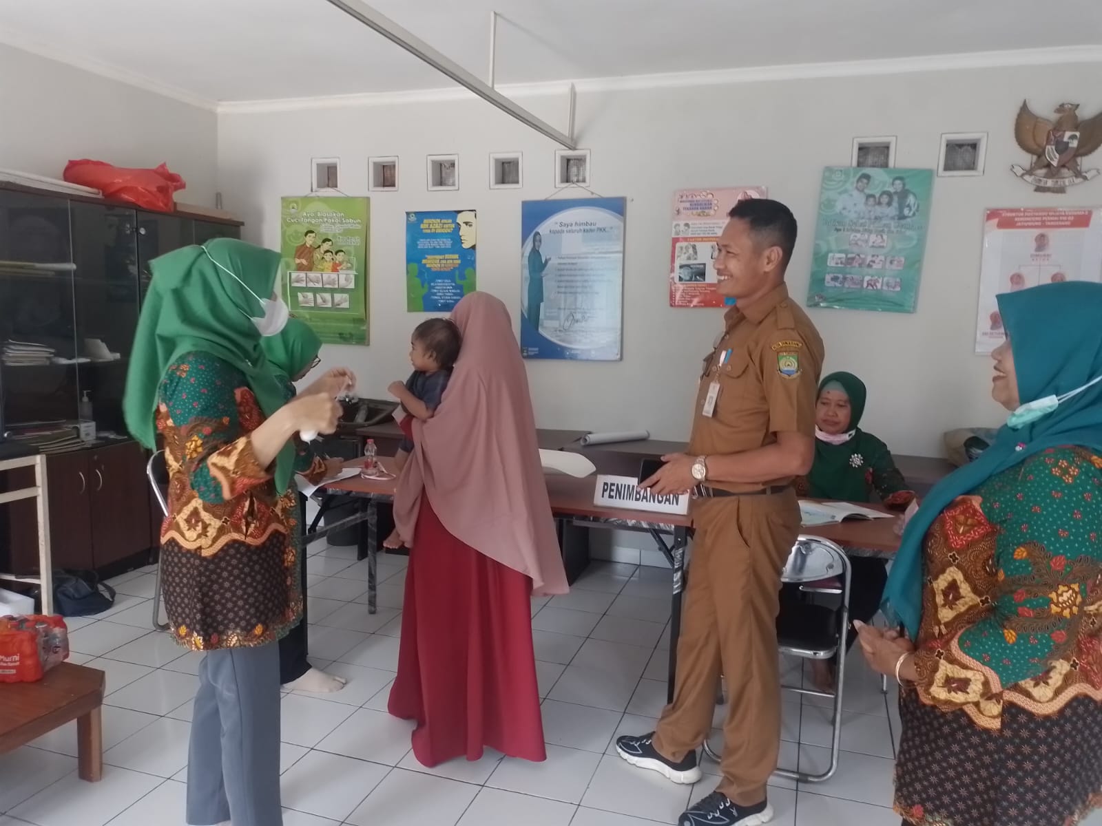 Monitoring Kegiatan Posyandu Wijaya Kusuma 2 . Di RW. 03 Kel. Keroncong