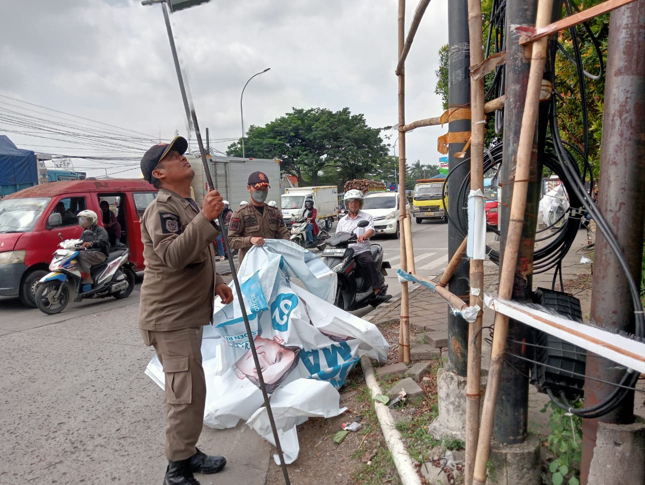 Penertiban Alat Peraga Kampanye di Masa Tenang Pemilu Tahun 2024