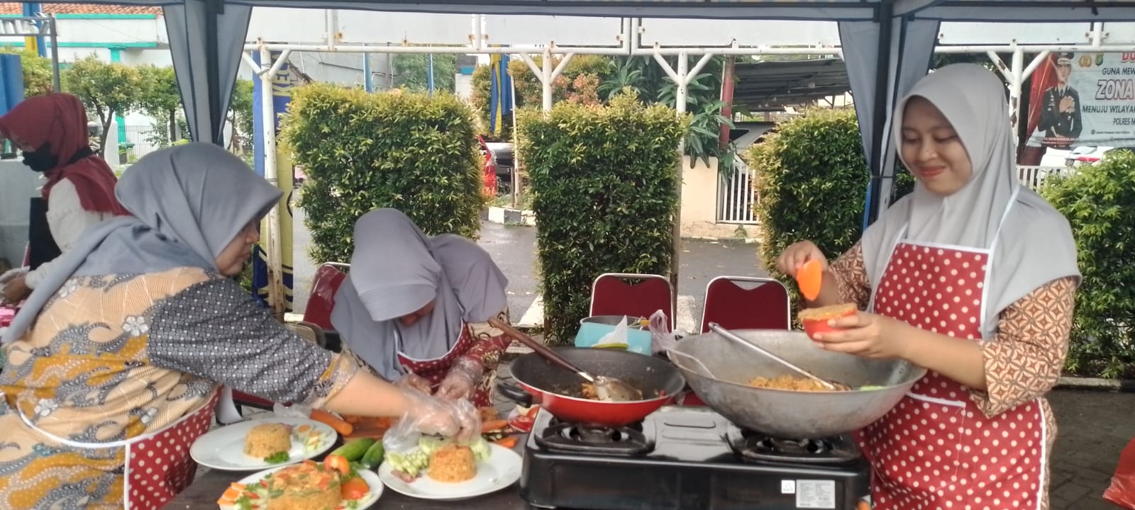 UMKM Tingkat Kecamatan Jatiuwung Meriahkan Lomba Masak Nasi Goreng Bertemakan HUT Kota Tangerang ke-31