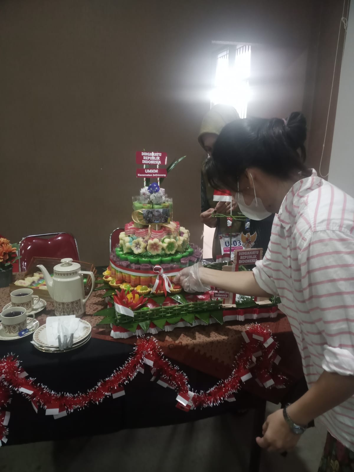 Lomba Menghias Kue Basah Peringati HUT RI Ke-79