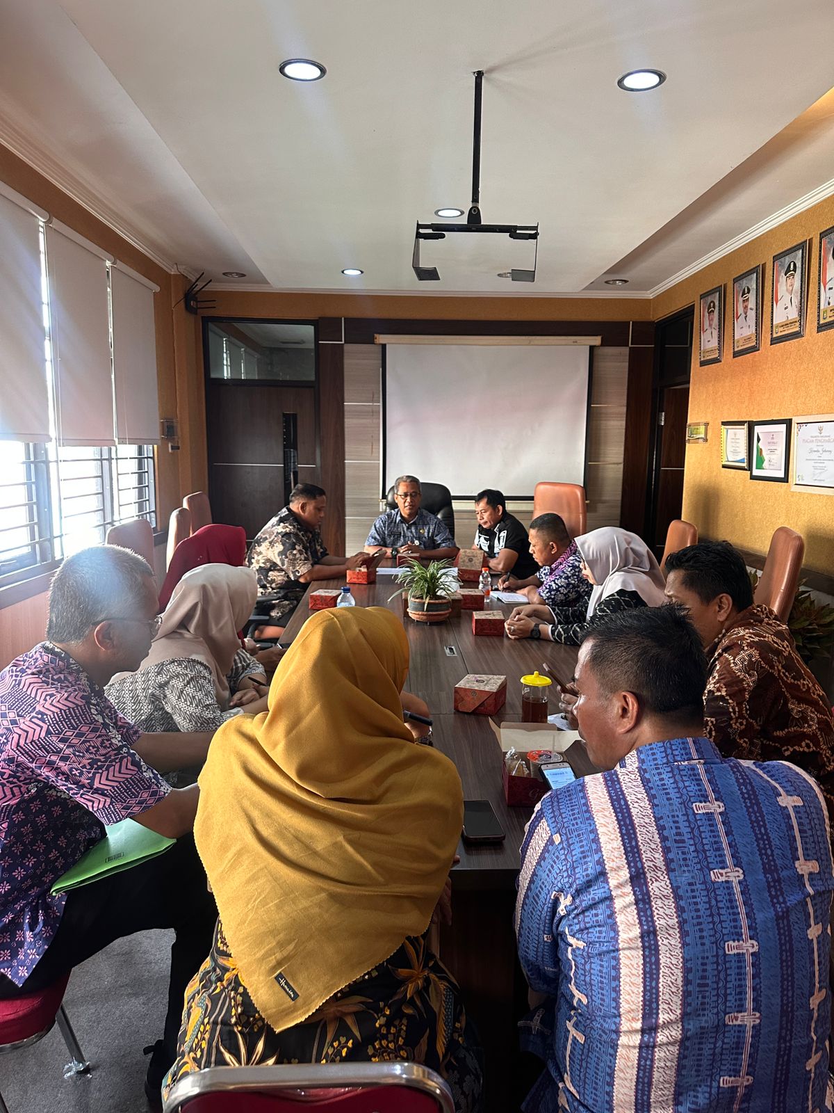 Rapat teknis persiapan rangkaian HUT RI Ke-79 